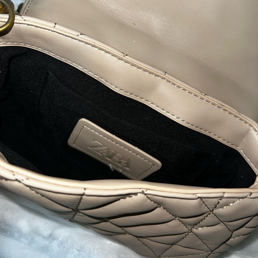 Zara Quilted Shoulder Bag - Picture 4 of 6